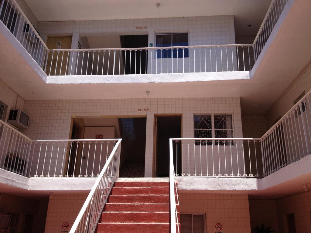 Santa Rita Hotell Guaymas Exteriör bild